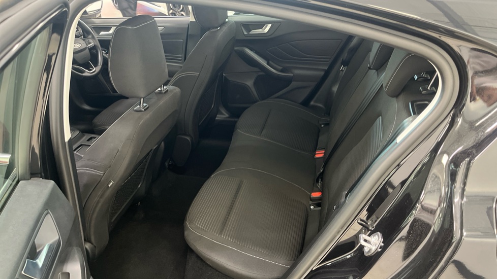 Ford Focus 1.5 EcoBlue Titanium Style 5dr Diesel Hatchback - Image 16