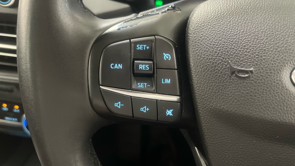 Ford Focus 1.5 EcoBlue Titanium Style 5dr Diesel Hatchback - Image 21