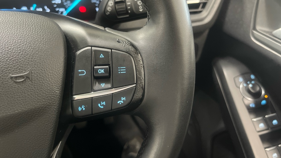 Ford Focus 1.5 EcoBlue Titanium Style 5dr Diesel Hatchback - Image 23
