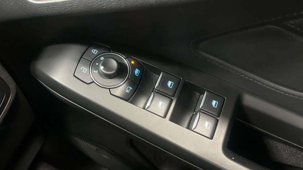 Ford Focus 1.5 EcoBlue Titanium Style 5dr Diesel Hatchback - Image 24
