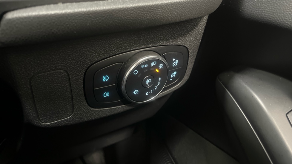 Ford Focus 1.5 EcoBlue Titanium Style 5dr Diesel Hatchback - Image 25