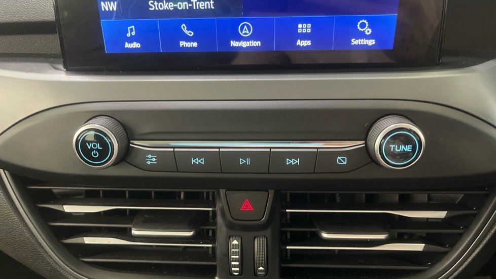 Ford Focus 1.5 EcoBlue Titanium Style 5dr Diesel Hatchback - Image 29