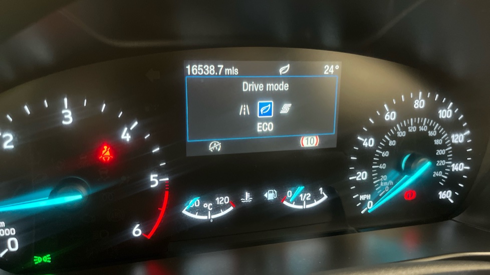 Ford Focus 1.5 EcoBlue Titanium Style 5dr Diesel Hatchback - Image 43