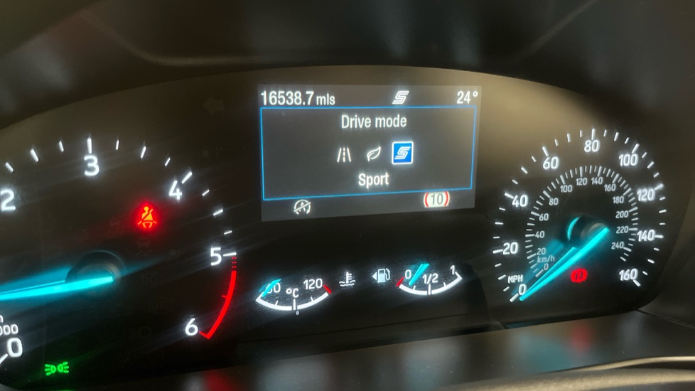 Ford Focus 1.5 EcoBlue Titanium Style 5dr Diesel Hatchback - Image 44