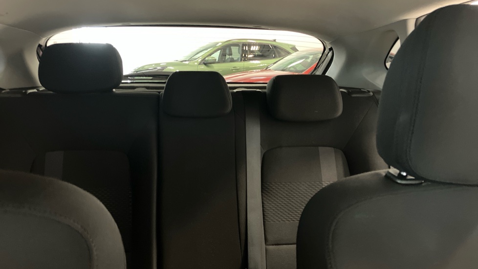 Hyundai i20 1.0T GDi Advance [Nav] 5dr Petrol Hatchback - Image 15