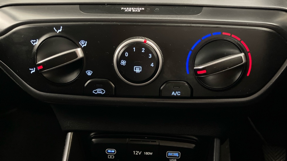 Hyundai i20 1.0T GDi Advance [Nav] 5dr Petrol Hatchback - Image 23