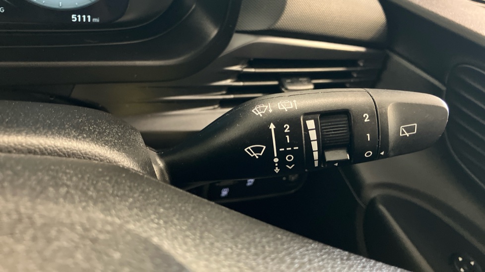 Hyundai i20 1.0T GDi Advance [Nav] 5dr Petrol Hatchback - Image 32