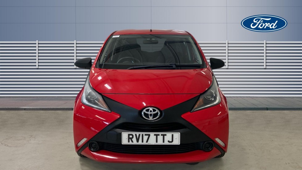 Toyota Aygo 1.0 VVT-i X 5dr Petrol Hatchback - Image 3