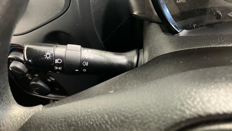 Toyota Aygo 1.0 VVT-i X 5dr Petrol Hatchback - Image 21