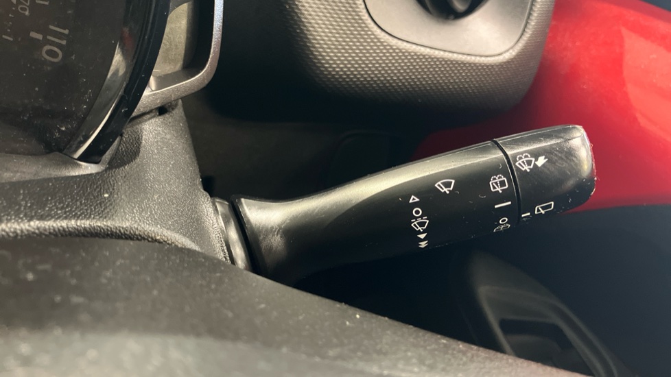 Toyota Aygo 1.0 VVT-i X 5dr Petrol Hatchback - Image 22