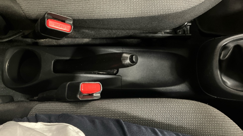 Toyota Aygo 1.0 VVT-i X 5dr Petrol Hatchback - Image 30