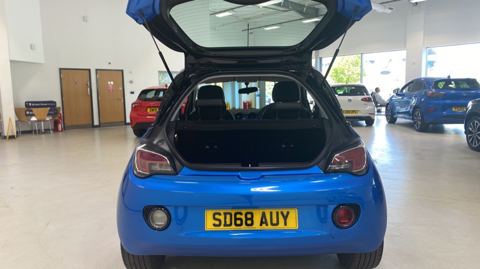 Vauxhall Adam 1.2i Energised 3dr Petrol Hatchback - Image 4