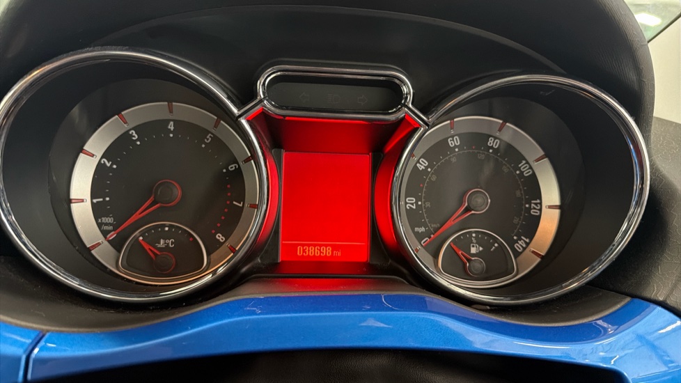 Vauxhall Adam 1.2i Energised 3dr Petrol Hatchback - Image 29
