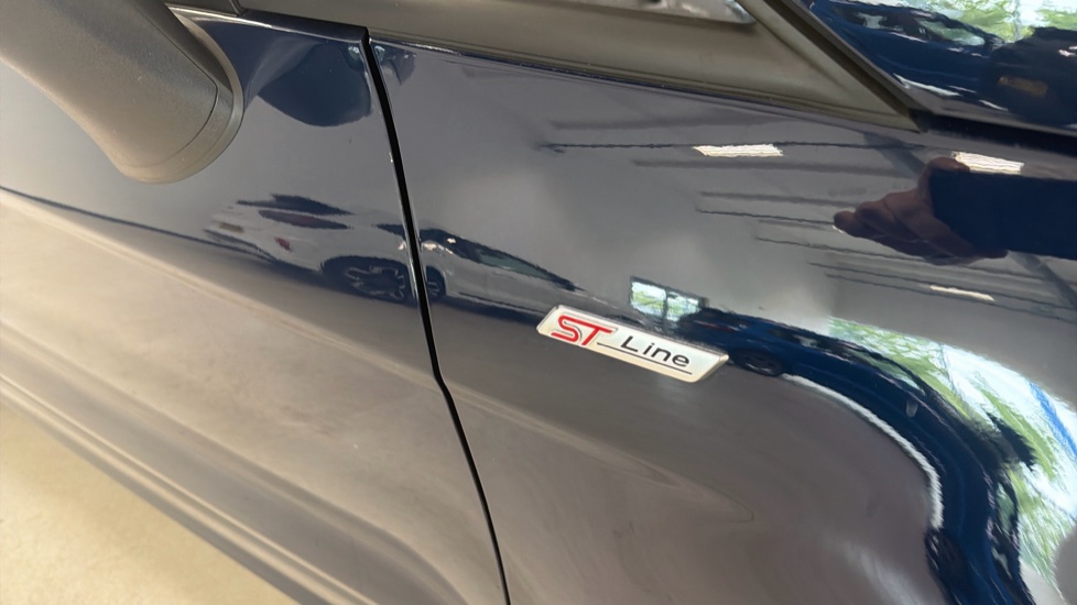 Ford EcoSport 1.0 EcoBoost 125 ST-Line 5dr Petrol Hatchback - Image 23