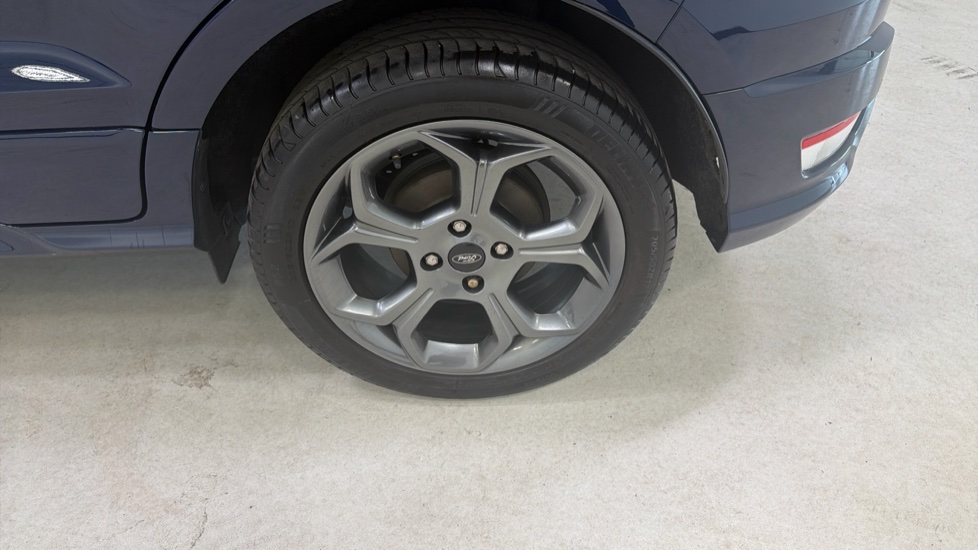 Ford EcoSport 1.0 EcoBoost 125 ST-Line 5dr Petrol Hatchback - Image 29