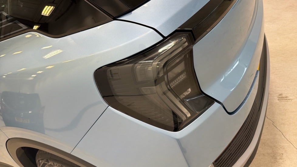 Ford Explorer 210kW Select 77kWh 5dr Auto Electric Estate - Image 28