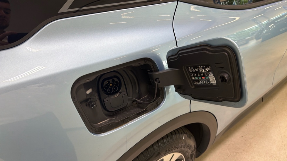 Ford Explorer 210kW Select 77kWh 5dr Auto Electric Estate - Image 29