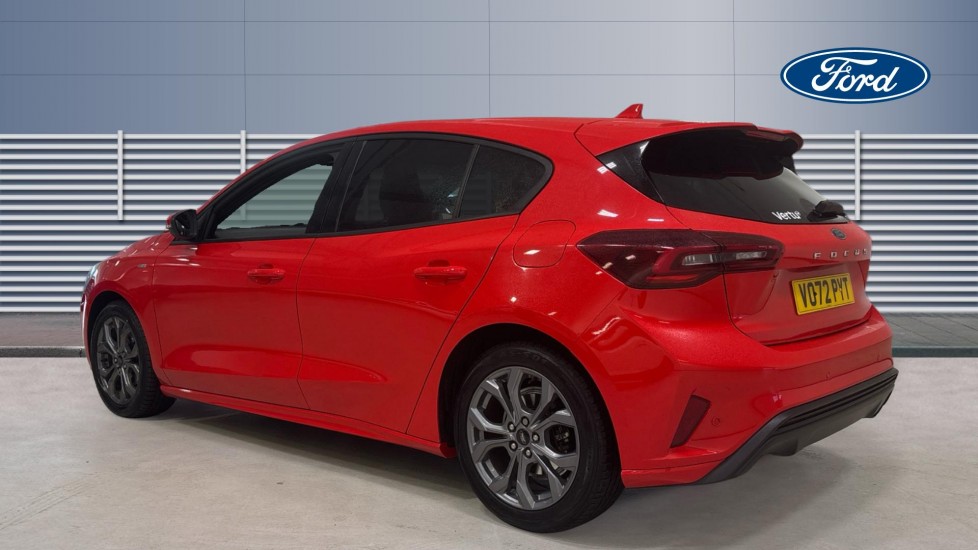 Ford Focus 1.0 EcoBoost 125 ST-Line Edition 5dr Petrol Hatchback - Image 2