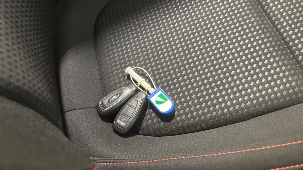 Ford Focus 1.0 EcoBoost 125 ST-Line Edition 5dr Petrol Hatchback - Image 20
