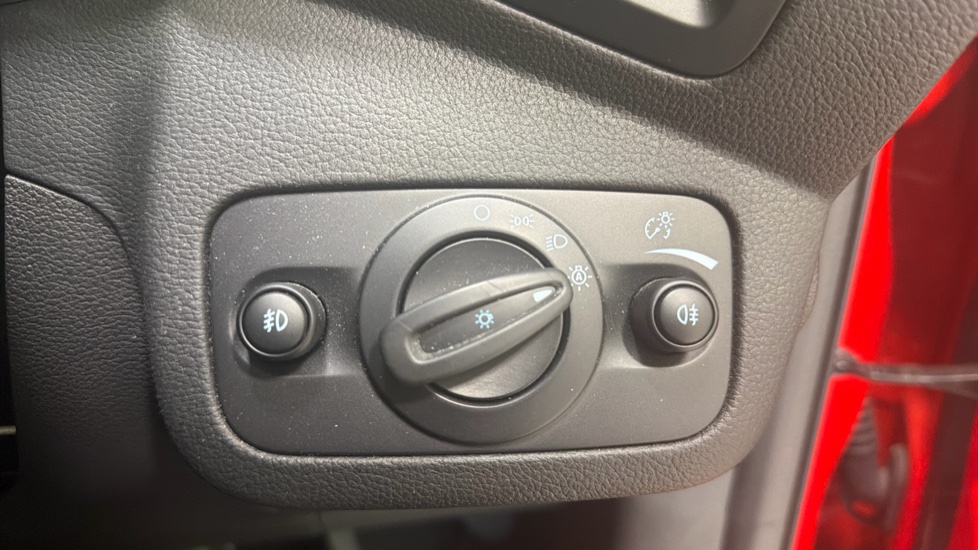 Ford Kuga 1.5 EcoBoost 176 Titanium X 5dr Auto Petrol Estate - Image 26