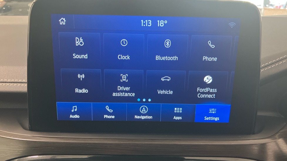 Ford Kuga 2.5 FHEV Vignale 5dr CVT Hybrid Estate - Image 23