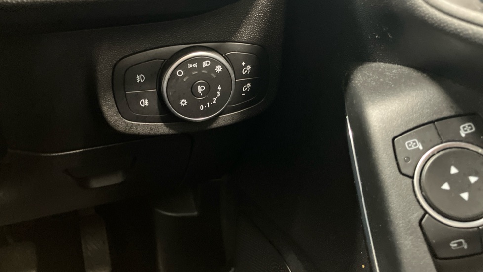 Ford Fiesta 1.0 EcoBoost Titanium X 5dr Petrol Hatchback - Image 35