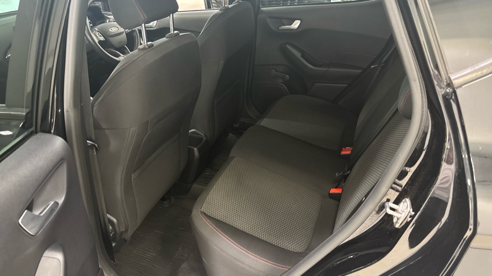 Ford Fiesta 1.0 EcoBoost ST-Line 5dr Petrol Hatchback - Image 16