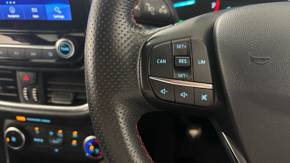 Ford Fiesta 1.0 EcoBoost ST-Line 5dr Petrol Hatchback - Image 30