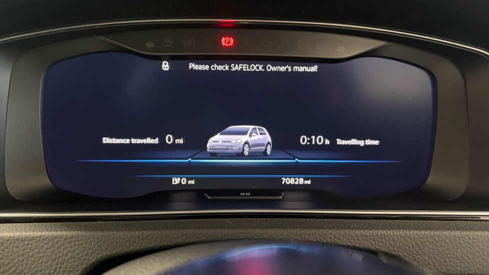 Volkswagen Golf 1.4 TSI GTE Advance 5dr DSG Hatchback - Image 18
