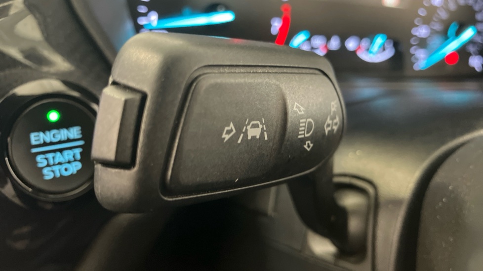 Ford Fiesta 1.0 EcoBoost Hybrid mHEV 155 ST-Line X Edition 5dr Petrol Hatchback - Image 28