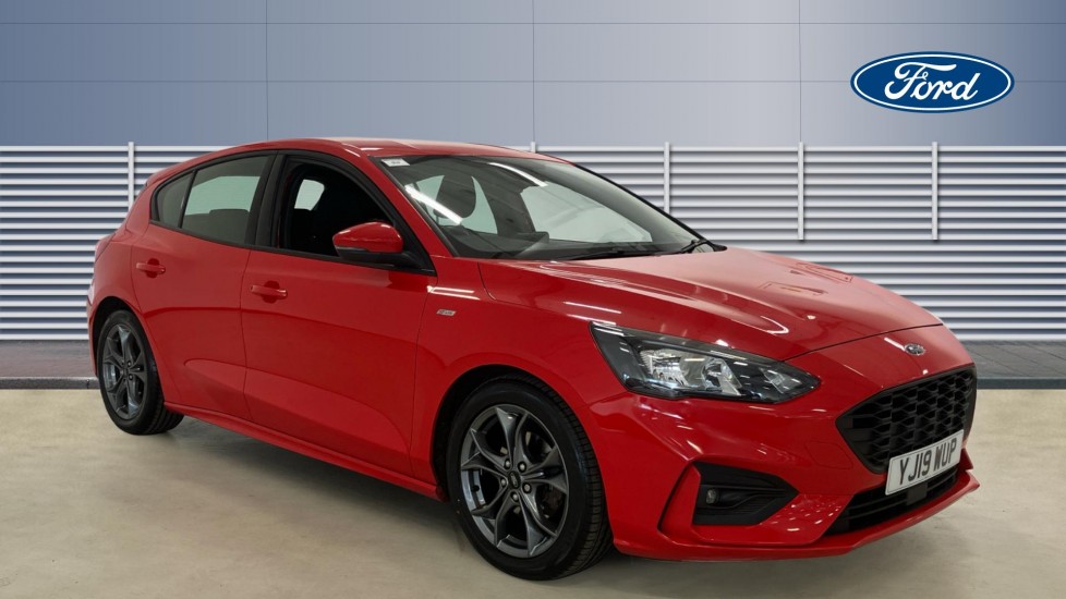 Ford Focus 1.5 EcoBoost 150 ST-Line 5dr Petrol Hatchback - Image 1