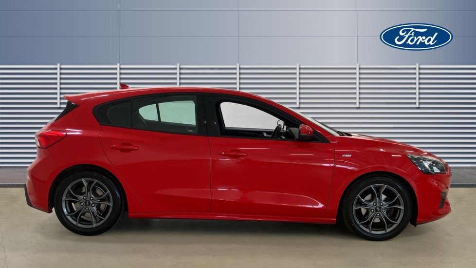 Ford Focus 1.5 EcoBoost 150 ST-Line 5dr Petrol Hatchback - Image 5