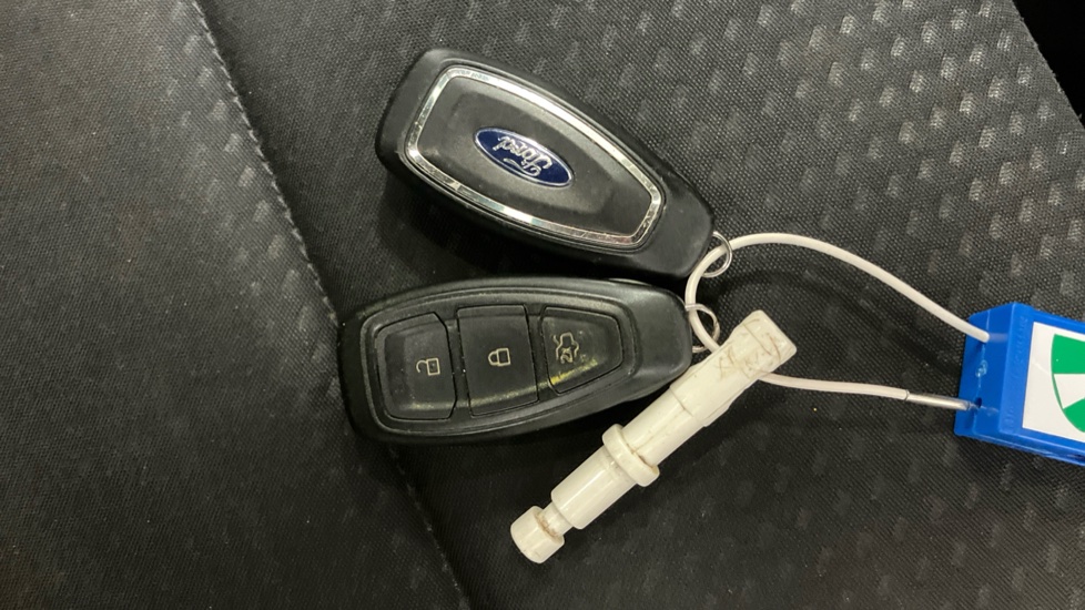 Ford Focus 1.5 EcoBoost 150 ST-Line 5dr Petrol Hatchback - Image 20