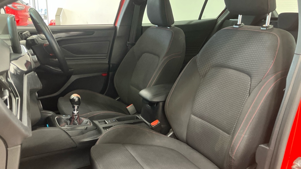 Ford Focus 1.5 EcoBoost 150 ST-Line 5dr Petrol Hatchback - Image 37
