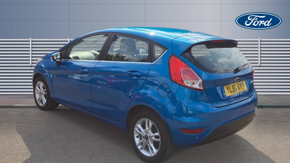 Ford Fiesta 1.5 TDCi Zetec 5dr Diesel Hatchback - Image 2