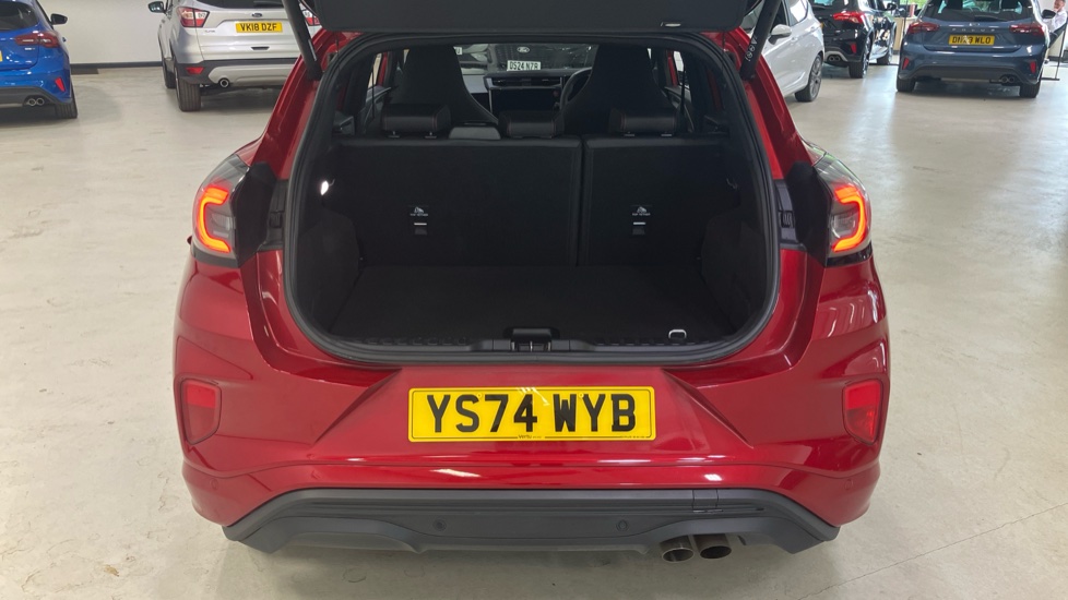 Ford Puma ST 1.0 EcoBoost Hybrid mHEV ST 5dr DCT Petrol Hatchback - Image 4