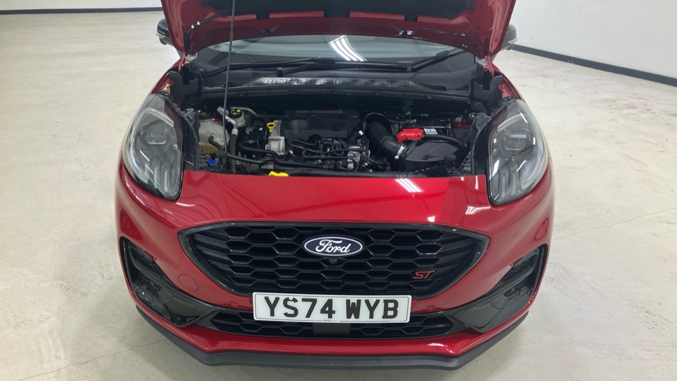 Ford Puma ST 1.0 EcoBoost Hybrid mHEV ST 5dr DCT Petrol Hatchback - Image 8
