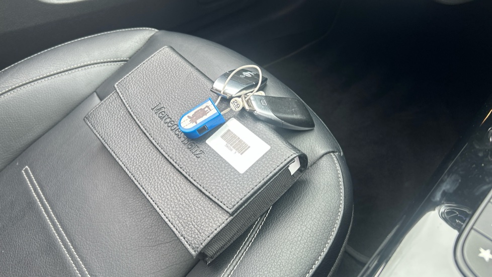 Mercedes-Benz CLA 180 AMG Line Premium Plus 5dr Tip Auto Petrol Estate - Image 19