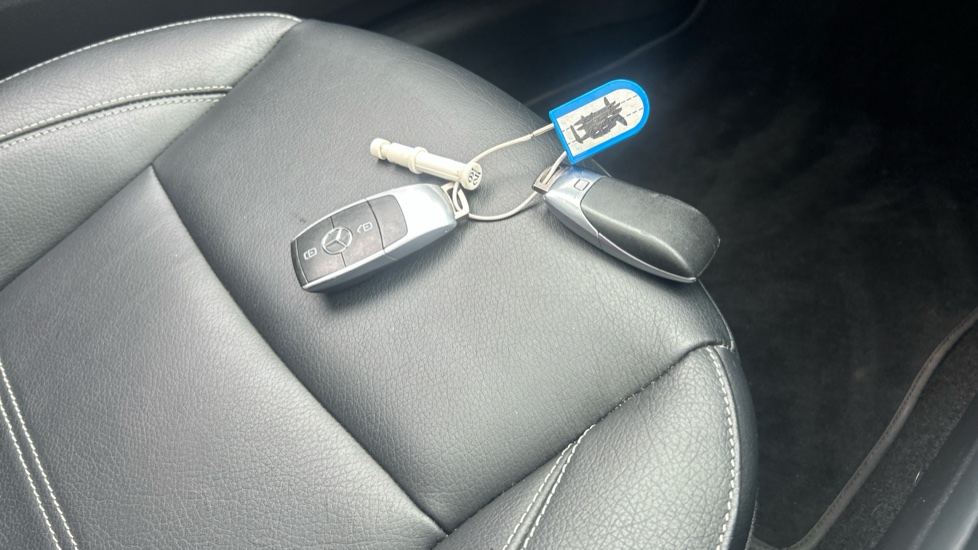 Mercedes-Benz CLA 180 AMG Line Premium Plus 5dr Tip Auto Petrol Estate - Image 20