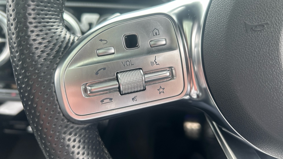 Mercedes-Benz CLA 180 AMG Line Premium Plus 5dr Tip Auto Petrol Estate - Image 26