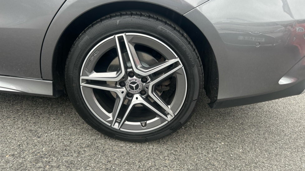 Mercedes-Benz CLA 180 AMG Line Premium Plus 5dr Tip Auto Petrol Estate - Image 40