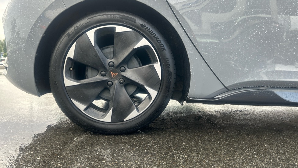 CUPRA Born 150kW V2 58kWh 5dr Auto Electric Hatchback - Image 7