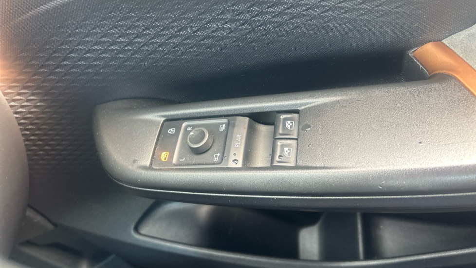 CUPRA Born 150kW V2 58kWh 5dr Auto Electric Hatchback - Image 30