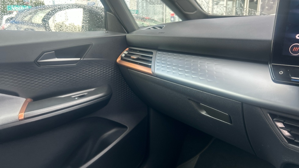 CUPRA Born 150kW V2 58kWh 5dr Auto Electric Hatchback - Image 34