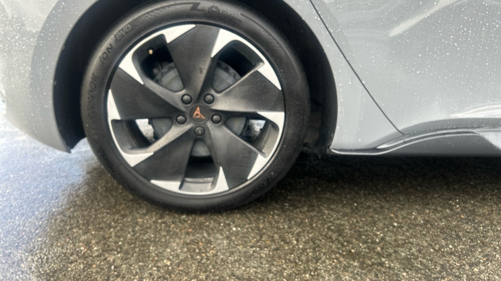 CUPRA Born 150kW V2 58kWh 5dr Auto Electric Hatchback - Image 37