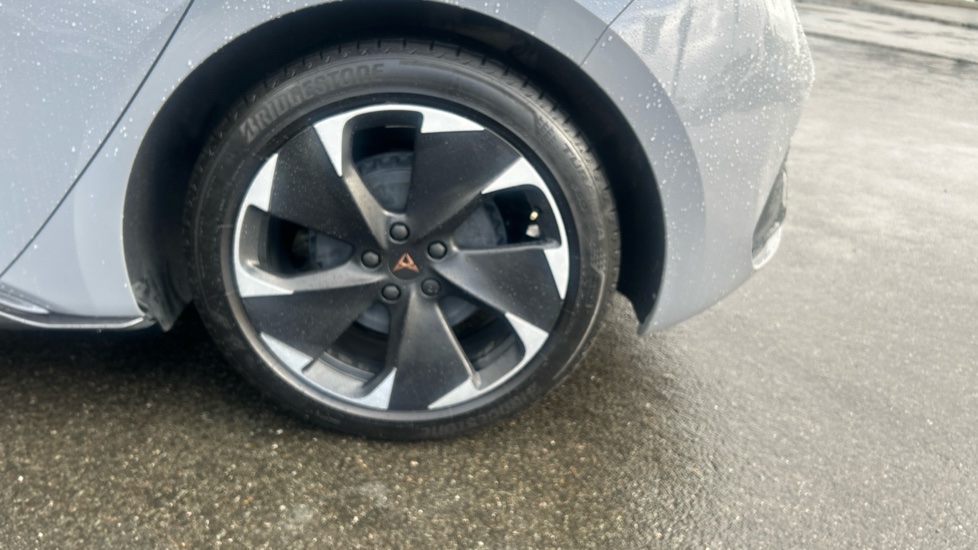 CUPRA Born 150kW V2 58kWh 5dr Auto Electric Hatchback - Image 38