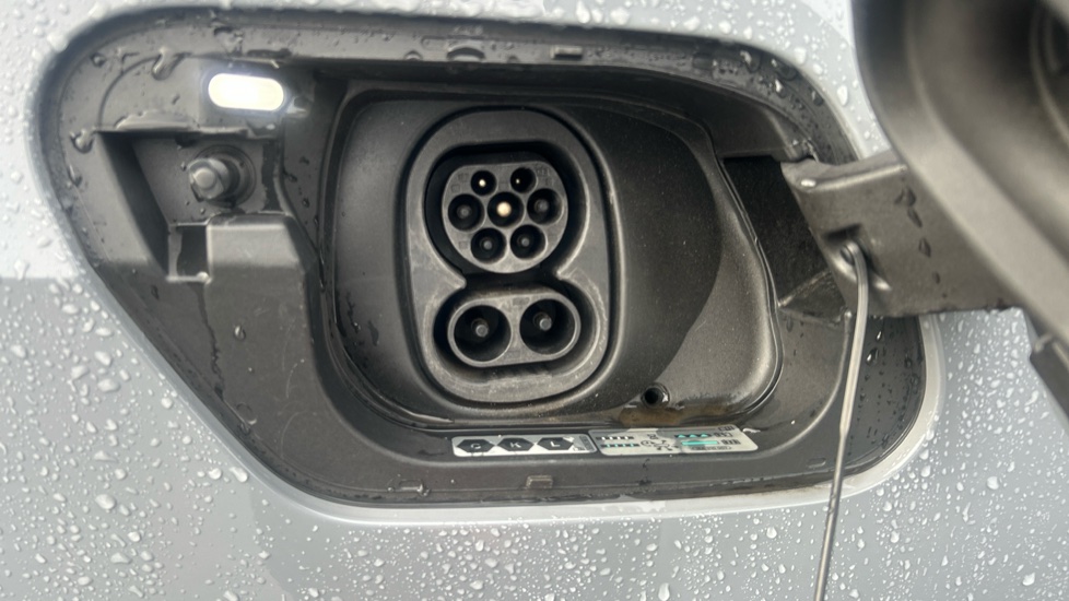 CUPRA Born 150kW V2 58kWh 5dr Auto Electric Hatchback - Image 42