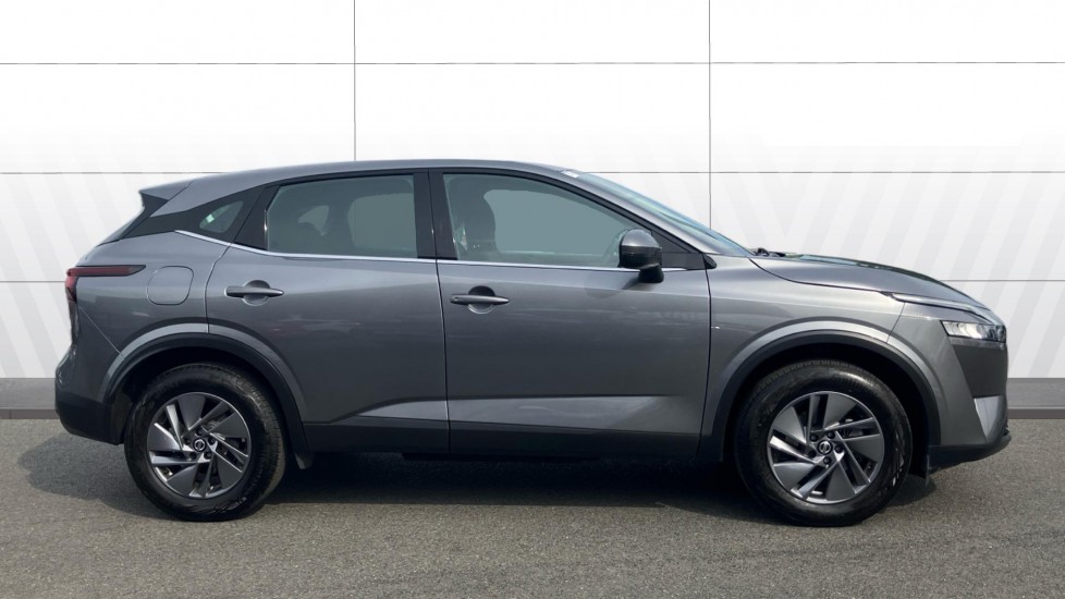 Nissan Qashqai 1.3 DiG-T MH 158 Acenta Premium 5dr Xtronic Petrol Hatchback - Image 5
