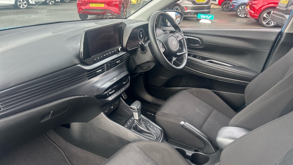 Hyundai BAYON 1.0 TGDi 48V MHEV Premium 5dr DCT Petrol Hatchback - Image 9