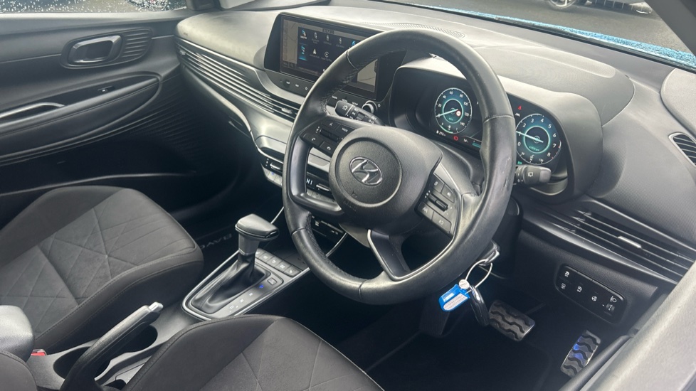 Hyundai BAYON 1.0 TGDi 48V MHEV Premium 5dr DCT Petrol Hatchback - Image 41